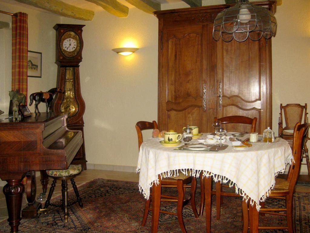 La Butte De Gohier Bed & Breakfast Blaison Exterior foto